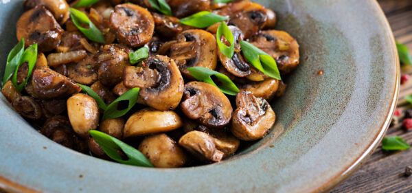 baked-mushrooms-with-soy-sauce-herbs-vegan-food